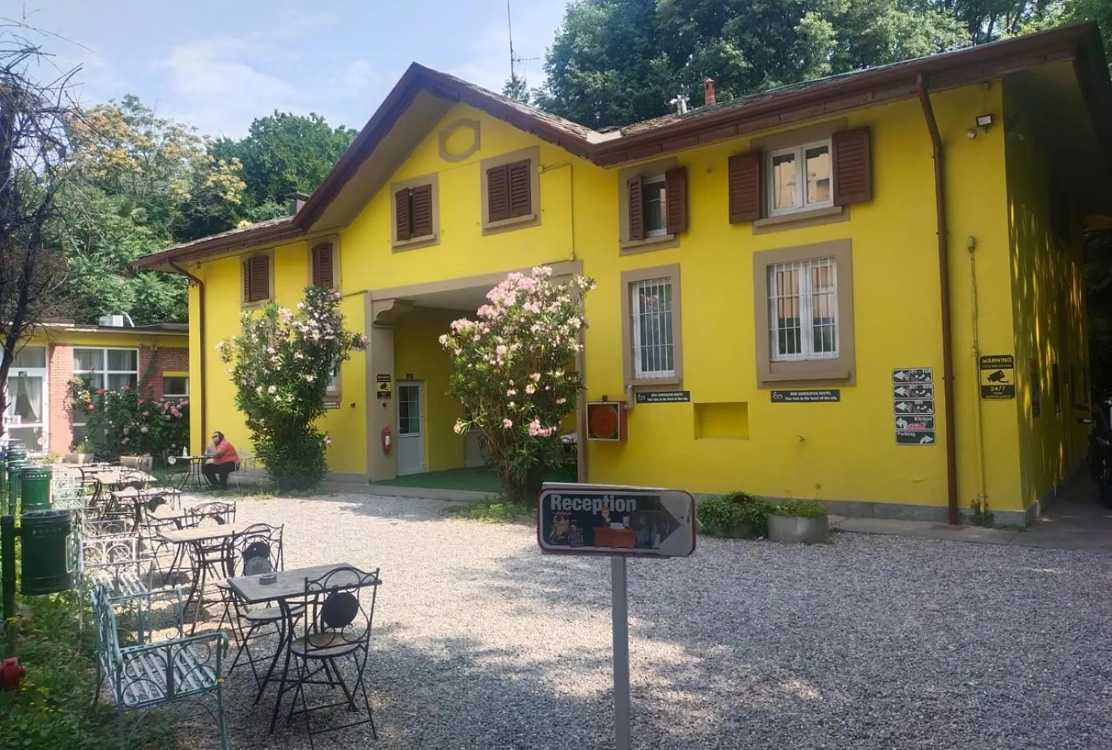 New Generation Hostel Como Lake Italy